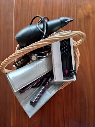 Hair styling kit: hair dryer, straightener and brush - used