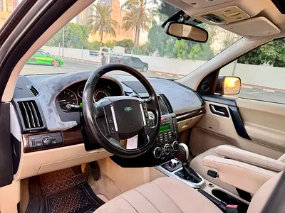 2011 LAND Rover LR2 照片 9