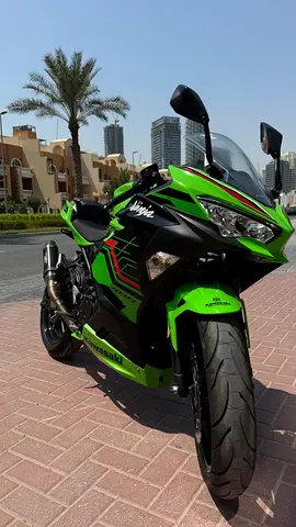 Kawasaki Ninja 400