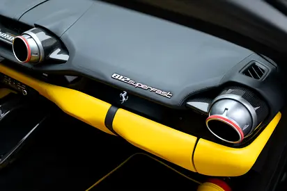 2019 Ferrari 812 SUPERFAST — фото 11
