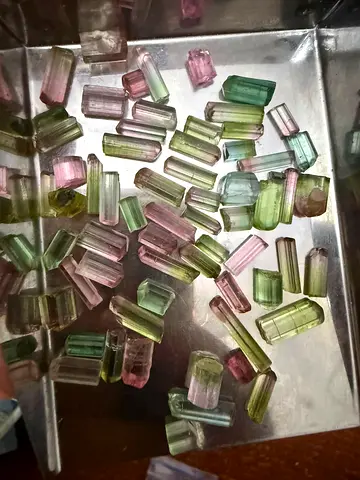 Natural Multicolor Tourmaline Crystal Lot — Rough Cut Specimens per karat 50dhs
