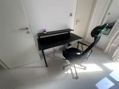 Student Study Desk  Ergonomic Office Chair | Excellent Condition | AED 350