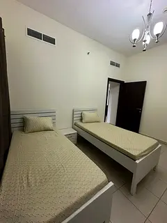 EXECUTIVE BEDSPACE is AVAILABLE FOR FEMEALES ONLY.