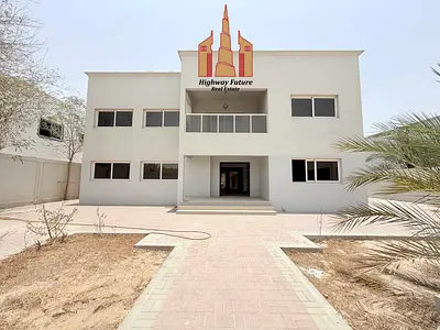 Big Layout 5Bhk Villa Withe Maids/Store/Laundry Kitche Access for outside Also