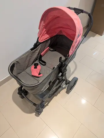 Baby items - Light Reversible Bassinet Stroller, parasol, bouncer, activity mat and mobile together