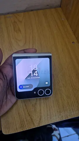 Samsung Galaxy Z Flip 6