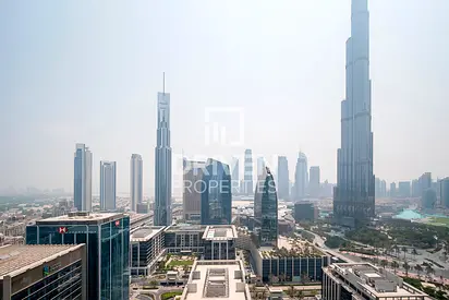 Burj Khalifa View | Fully Furnished | Luxury Apt
