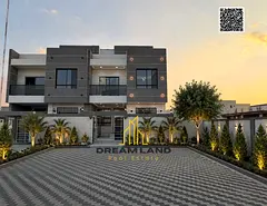 Townhouse, price includes registration and ownership fees, European design, excellent location, free