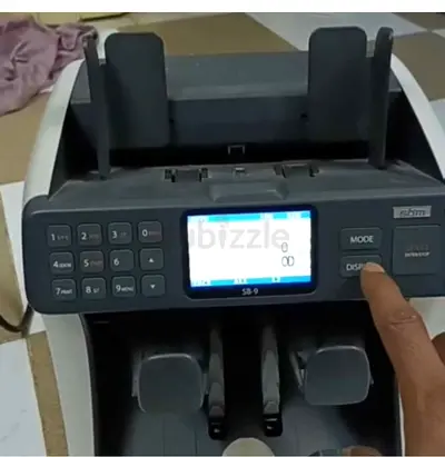 Cash counting machine
