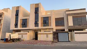 Luxury villa in the heart of Al-Haliyo 2. Take advantage of this opportunity with a price including 
