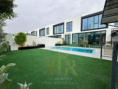 A villa with a price including electricity, water and air conditioning fees on the main street, read