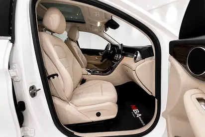 صورة مصغرة 8 لـ 2022 Mercedes-BENZ GLC