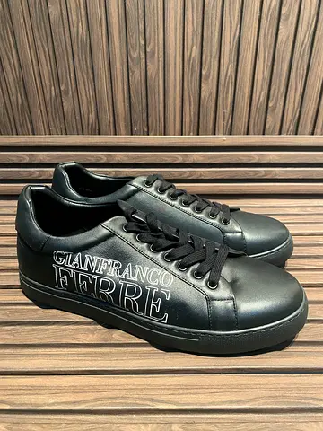 GIANFRANCO FERRE Sneakers