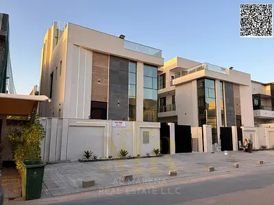 فيلا بمسبح خاص تملك حر في ارقي مناطق عجمان شارع رئيسي بسعر قابل للتفاوض
