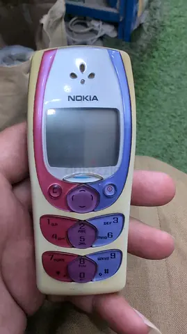 Nokia 2300