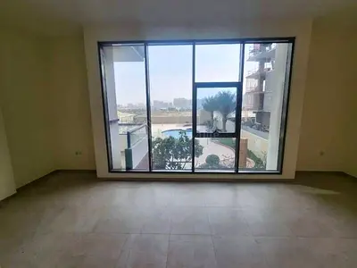 2 BR | Good Community | close to metro