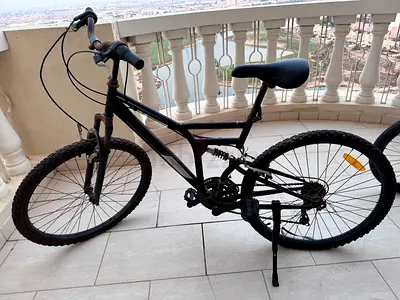 Used black adult mountain bike - good working condition 300 AED