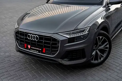 صورة 7 لـ 2023 AUDI Q8