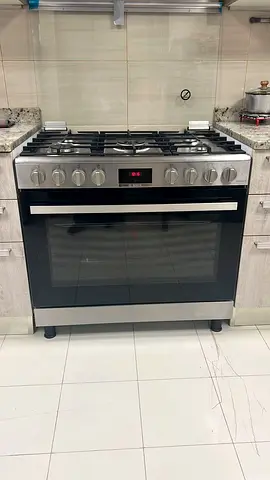 Bosch series 6 full gas cooker with digital display