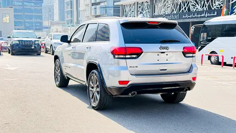 صورة مصغرة 9 لـ 2016 JEEP GRAND CHEROKEE