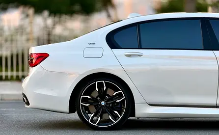 2017 BMW 7-SERIES 缩略图 7