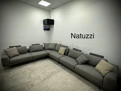 Brand new condition Natuzzi sofa