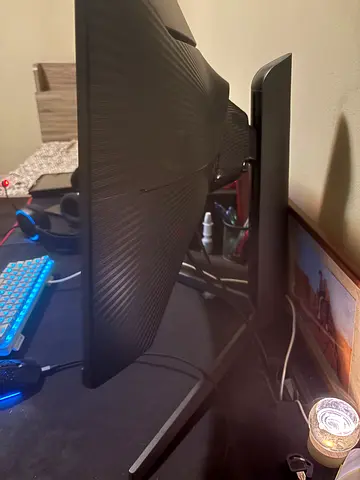 27-inch curved monitor in good condition