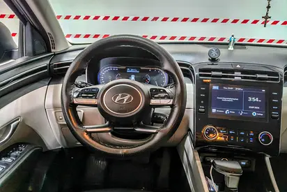 صورة 10 لـ 2023 Hyundai TUCSON