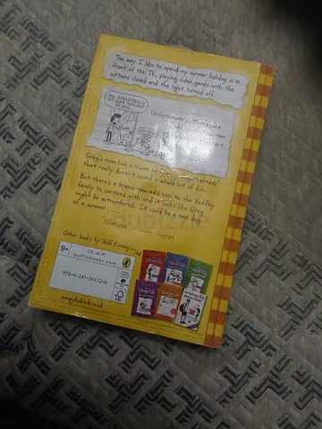 Diary of a Wimpy Kid (yellow back cover) - used copy