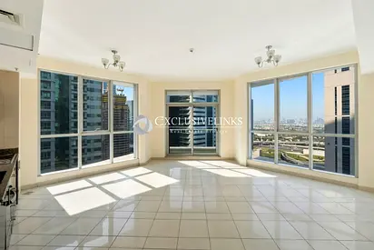 Managed | Prime Location| Great Amenities | Vacant