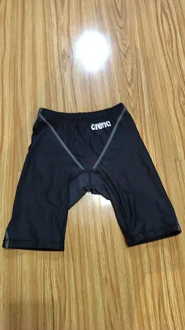 Arena swim skin - boy (size 24) Black colour