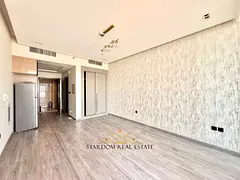 HUGE LAYOUT | ROAD VIEW | WITH APPLIANCES