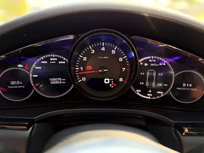 2019 Porsche CAYENNE — миниатюра 20