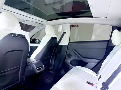 2024 Tesla MODEL Y photo 7