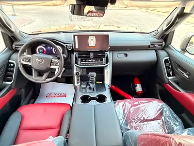 2026 Toyota LAND CRUISER 照片 9