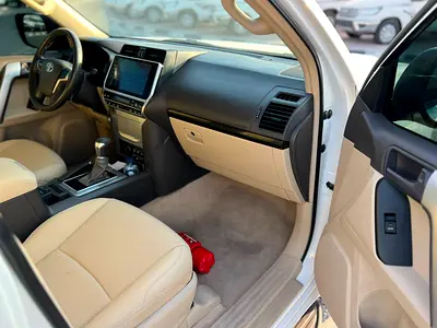 2023 Toyota PRADO 照片 7