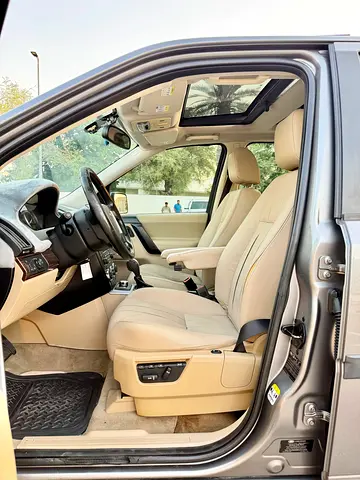 2011 LAND Rover LR2 照片 10