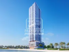 Full Lake Views | Comfortable Lifestyle