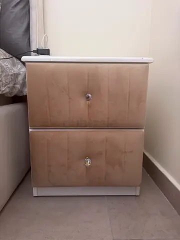 2 bedsides for 100AED