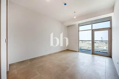 Vacant and Ready | Spacious Living | Amazing Offer