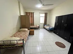 Executive Bed Space for Professionals – Premium Living Experience