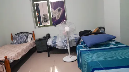 bed space in a furnished flat Rolla Sharjah bus stand