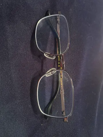 Mens Gucci rectangular metal frame eyeglasses - classic