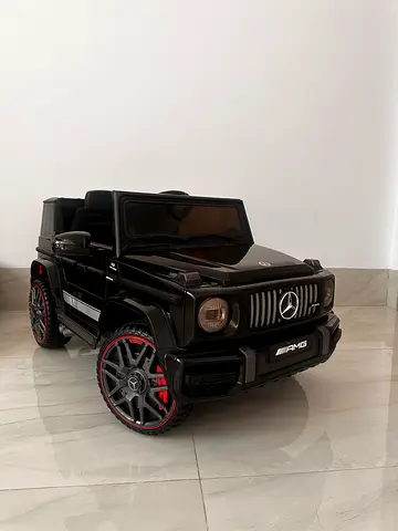 Mercedes AMG kids with remote