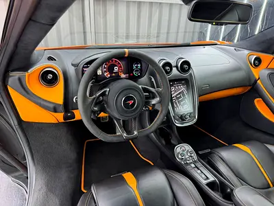 صورة 18 لـ 2016 Mclaren 570S