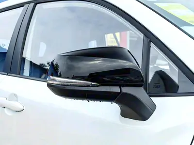 2026 Toyota COROLLA CROSS 照片 2