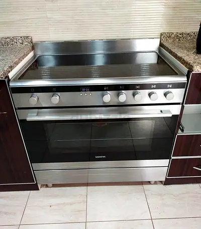 Siemens Electric Cooker 5 Burner 90 cm freestanding
