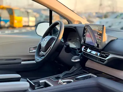 2024 Toyota SIENNA 缩略图 16