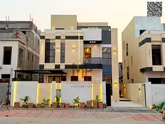 Luxury villa for sale with super deluxe finishes and a great location close to all services 5 master