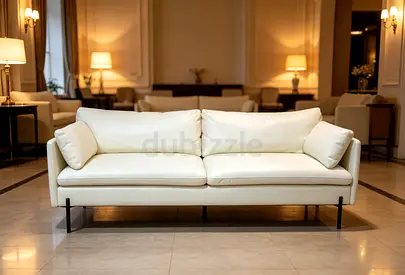 Cream Leather 3-Seater Sofa in Excellent Condition